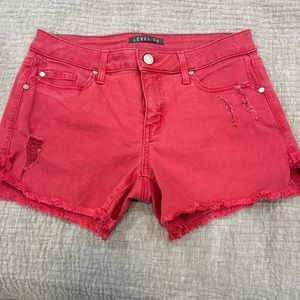 Level 99 size 27 Red shorts